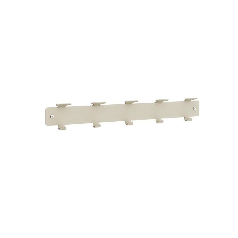Perchero escolar Marcus de pared metálico en color Warm Gray con ganchos inferiores curvos y soportes superiores planos para mochilas y abrigos.