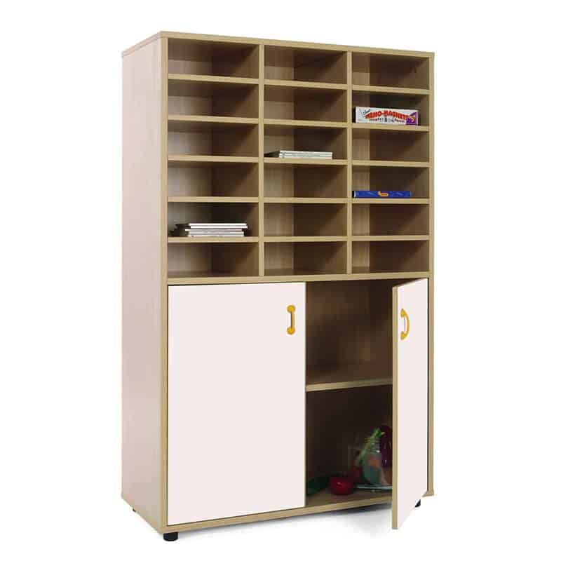 Casillero medio puertas bajas