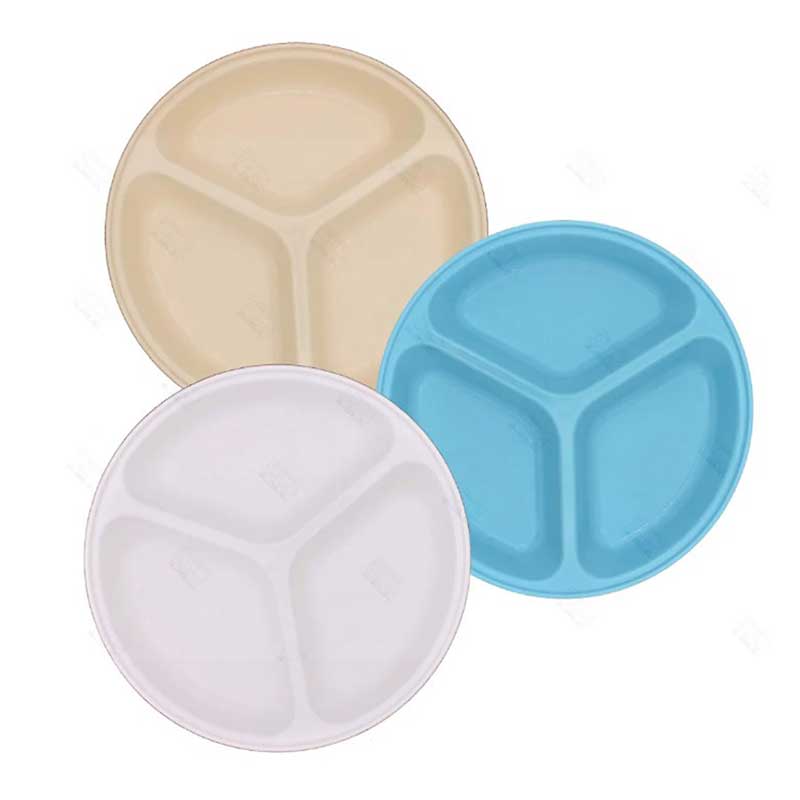 Plato de tres compartimentos fabricado en plástico PBT de alta resistencia para uso profesional.