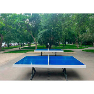 Mesa de ping-pong exterior antivandálica VMOTCF color azul para colegios, institutos y parques públicos.